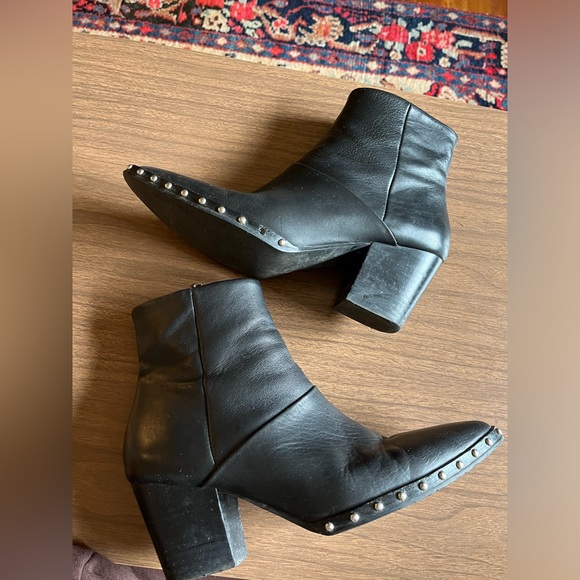 Ankle boot w/studs and side zip - Picture 3 of 5